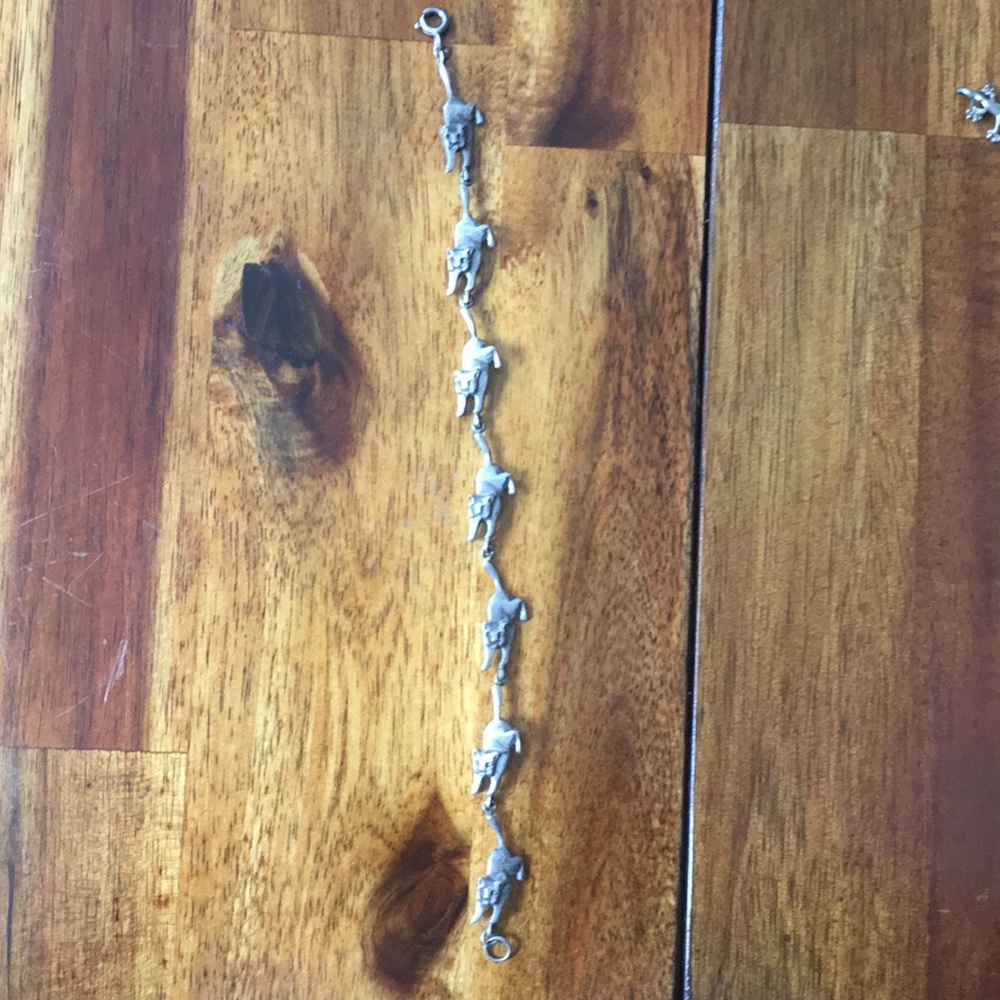 Cat bracelet